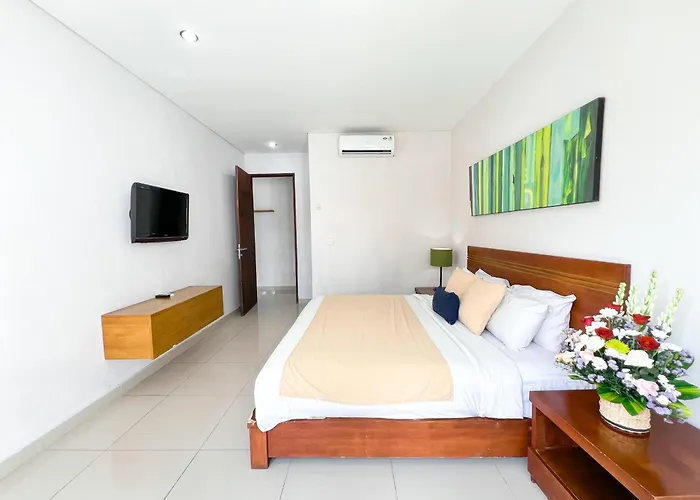 Apple & Apartments, Close To Canggu & Seminyak