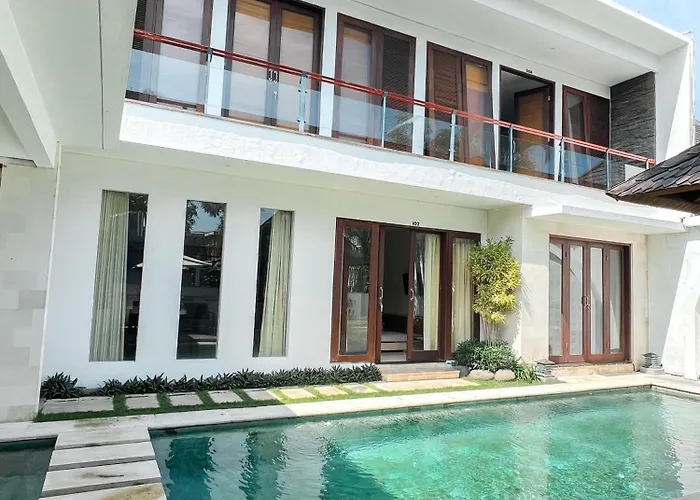 Holiday park Apple & Apartments, Close To Canggu & Seminyak 4*