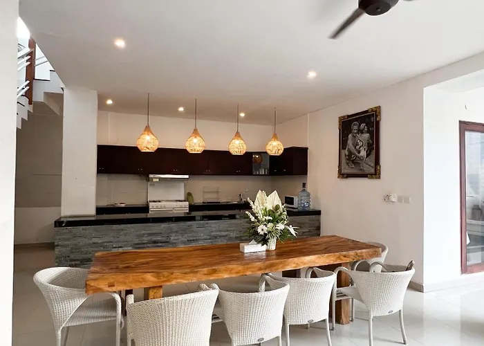 Holiday park Apple & Apartments, Close To Canggu & Seminyak Kerobokan (Bali)