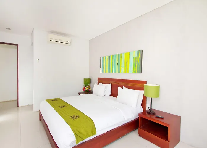 Apple & Apartments, Close To Canggu & Seminyak 4* Kerobokan (Bali)