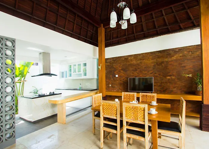 Apple & Apartments, Close To Canggu & Seminyak