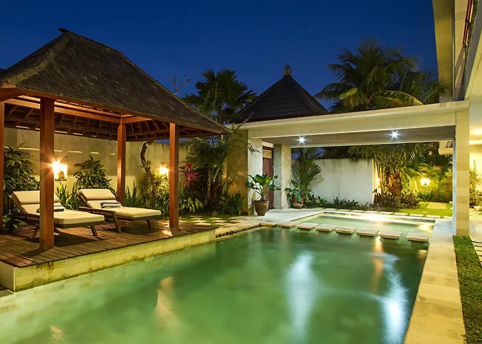 Apple & Apartments, Close To Canggu & Seminyak منتزه العطل 4*