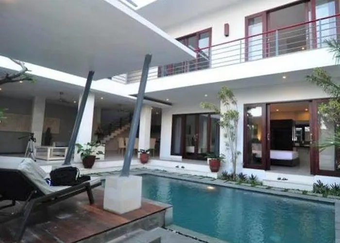 منتزه العطل Apple & Apartments, Close To Canggu & Seminyak 4*